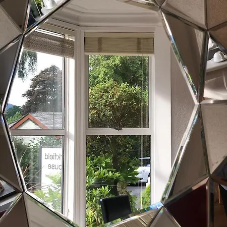 Parkfield House 4*