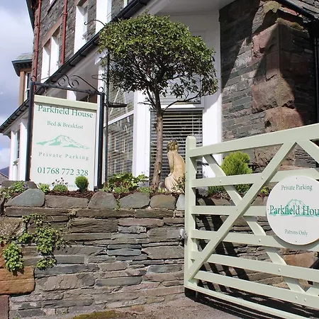 Parkfield House Bed & Breakfast 4*