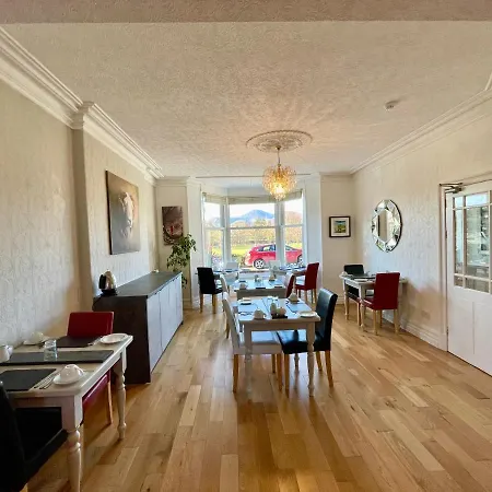 Parkfield House Bed & Breakfast